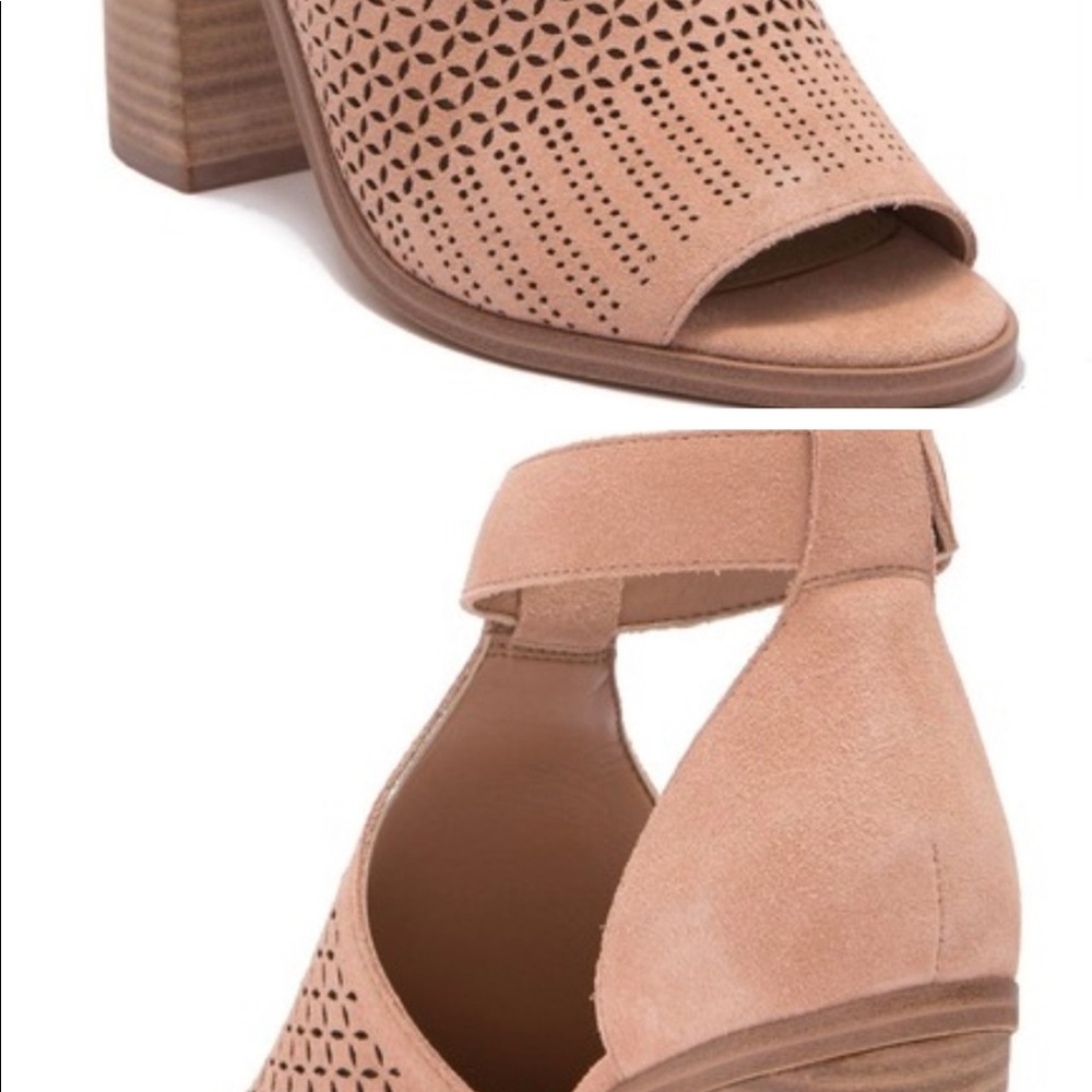 NEW Marc Fisher LTD Vixen Sandal 9M